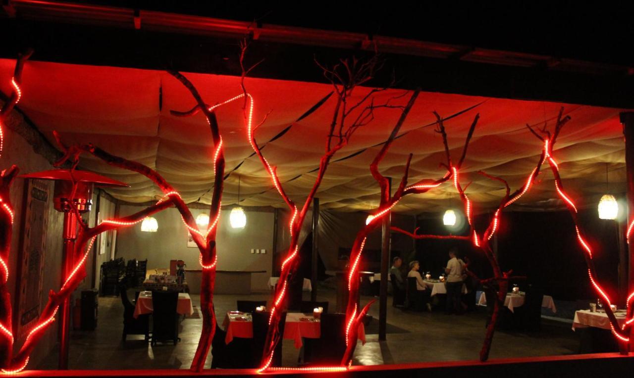 Lions Rock Rapids - Lodge ヘイジービュー エクステリア 写真